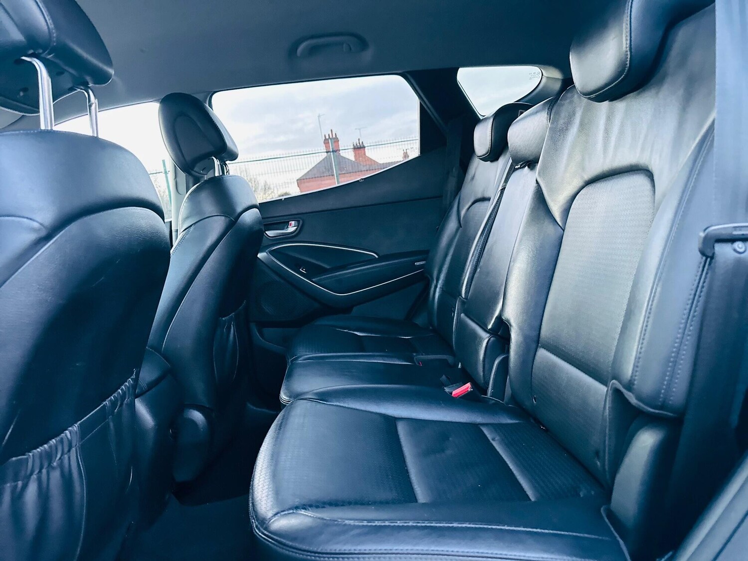 Used Hyundai Santa Fe 2013 for sale - 76824435: Photo 18