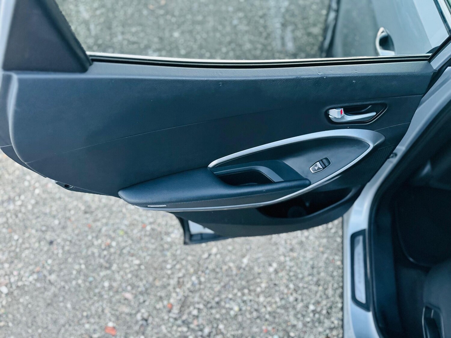 Used Hyundai Santa Fe 2013 for sale - 76824435: Photo 29