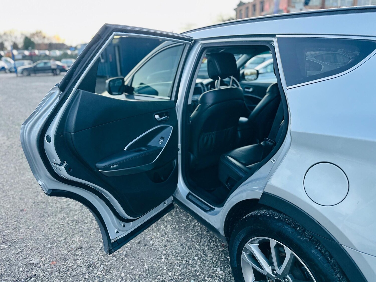 Used Hyundai Santa Fe 2013 for sale - 76824435: Photo 50