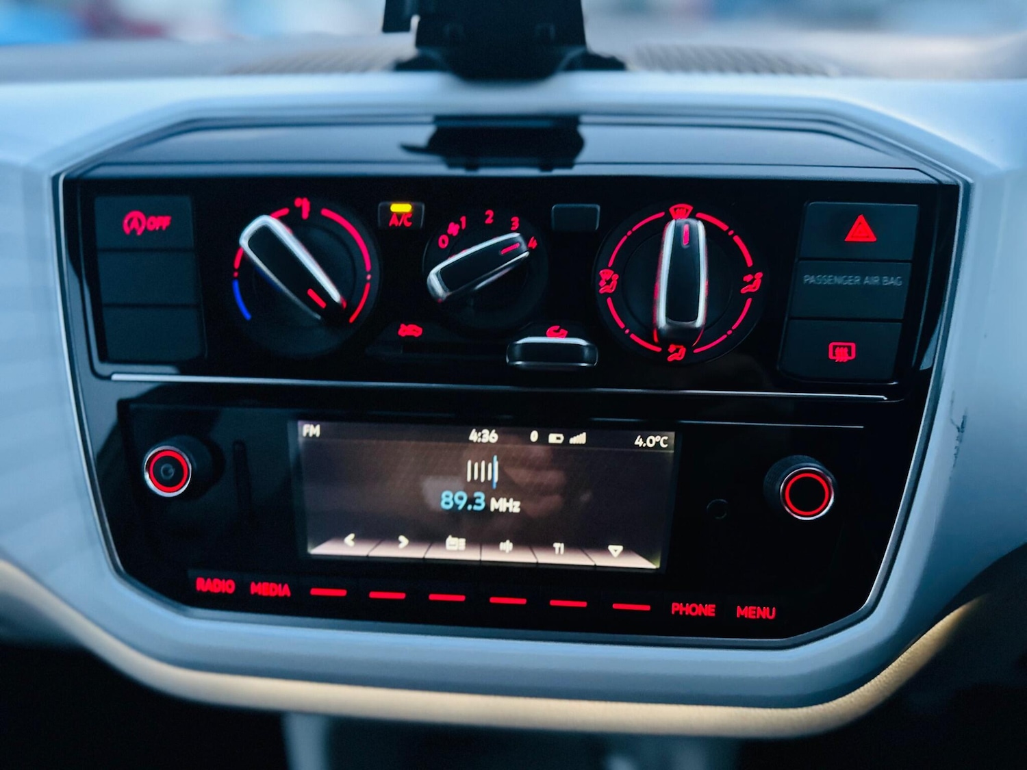 Used Volkswagen up! 2025 for sale - 77081429: Photo 32