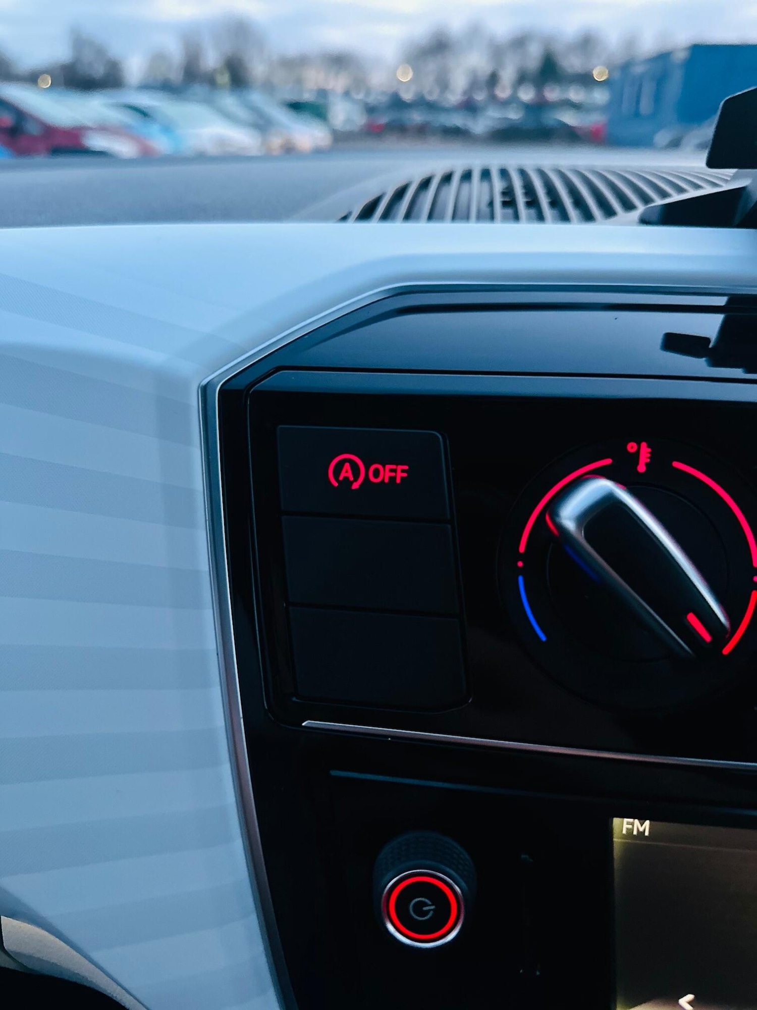 Used Volkswagen up! 2025 for sale - 77081429: Photo 45