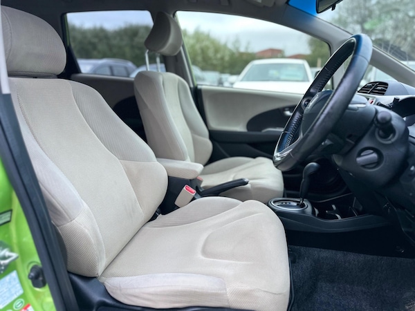 Used Honda Fit for sale - 76259608: Photo 15