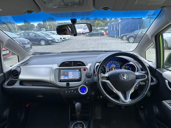 Used Honda Fit for sale - 76259608: Photo 25