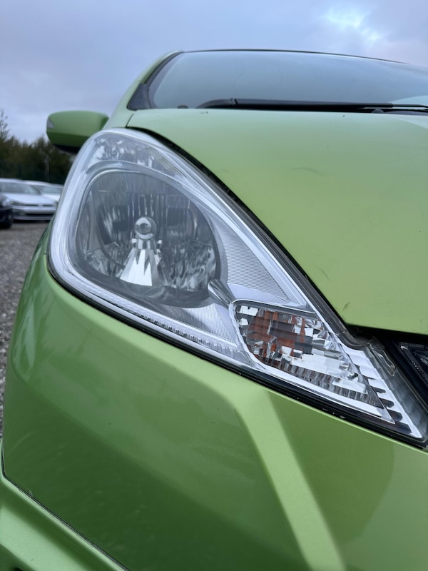 Used Honda Fit for sale - 76259608: Photo 39