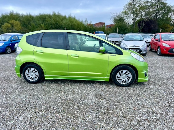 Used Honda Fit for sale - 76259608: Photo 6