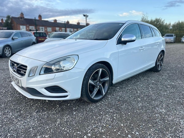 Used Volvo V60 2025 for sale - 76042869: Photo 11