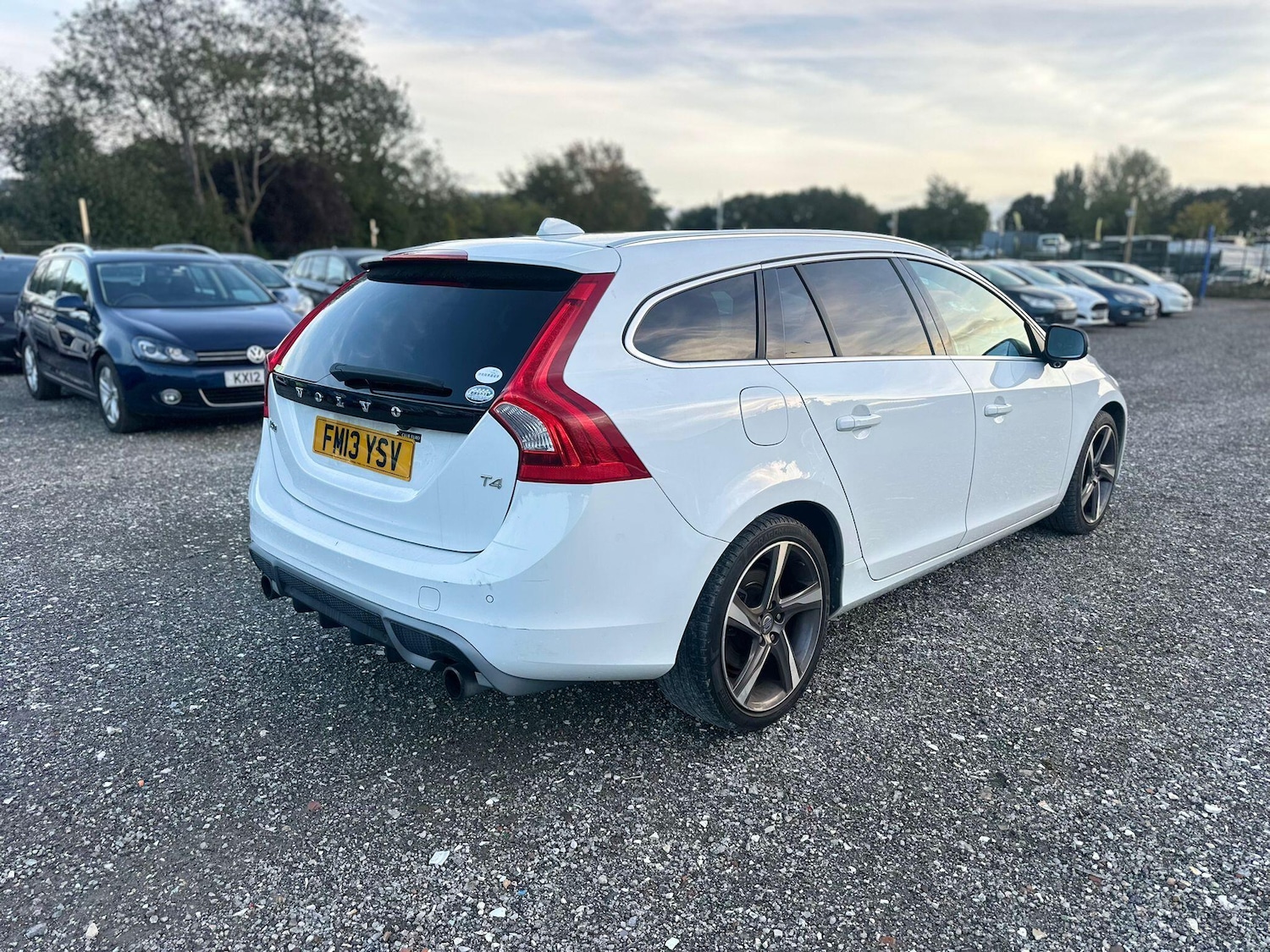 Used Volvo V60 2025 for sale - 76042869: Photo 7