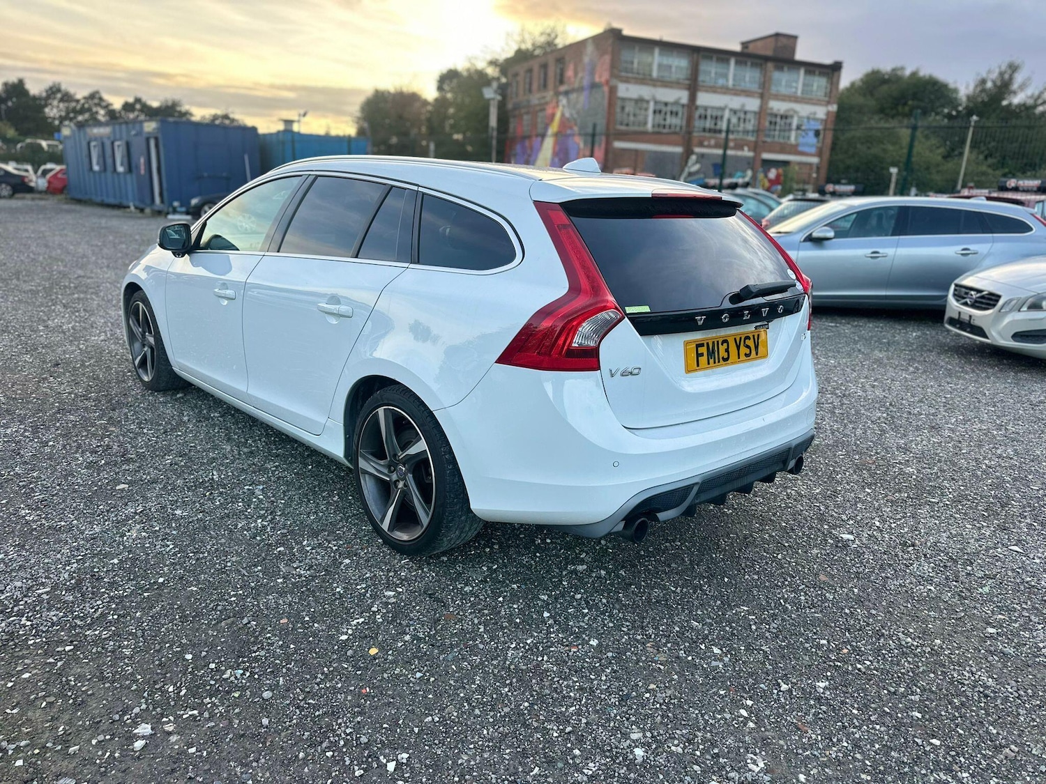Used Volvo V60 2025 for sale - 76042869: Photo 9