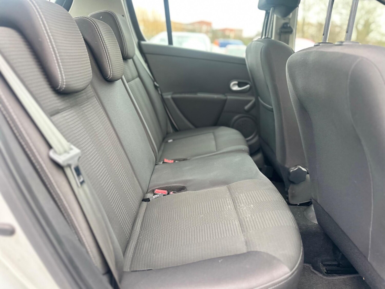 Used Renault Clio for sale - 77484119: Photo 13