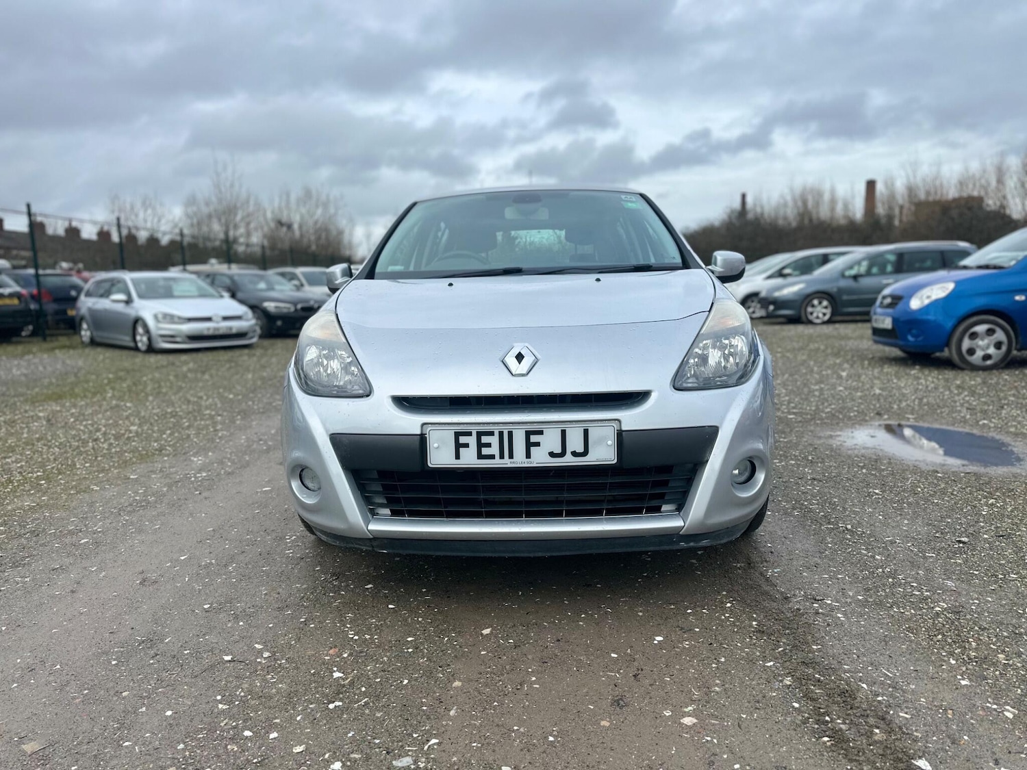Used Renault Clio for sale - 77484119: Photo 2