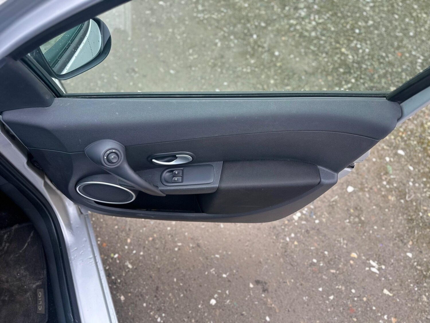 Used Renault Clio for sale - 77484119: Photo 22