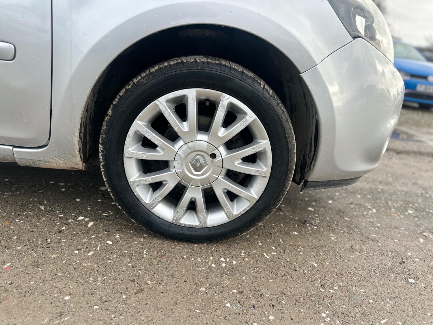 Used Renault Clio for sale - 77484119: Photo 26