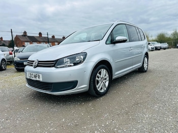 Used Volkswagen Touran 2013 for sale - 78307106: Photo