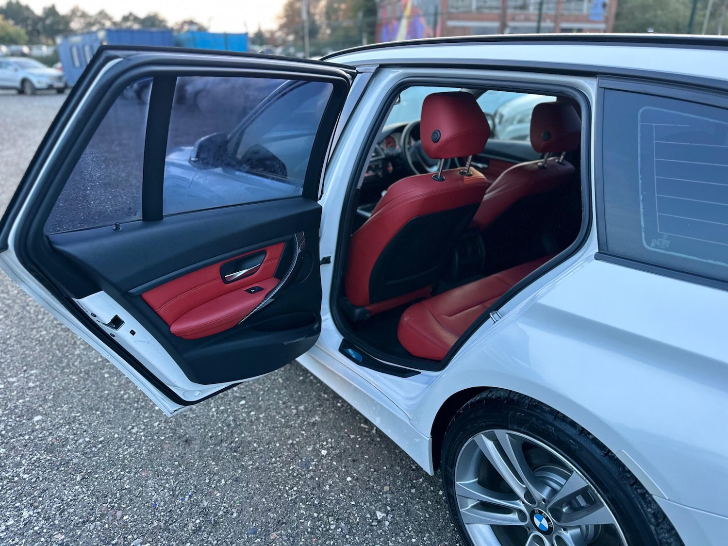 Used BMW 3 Series for sale - 76476630: Photo 24