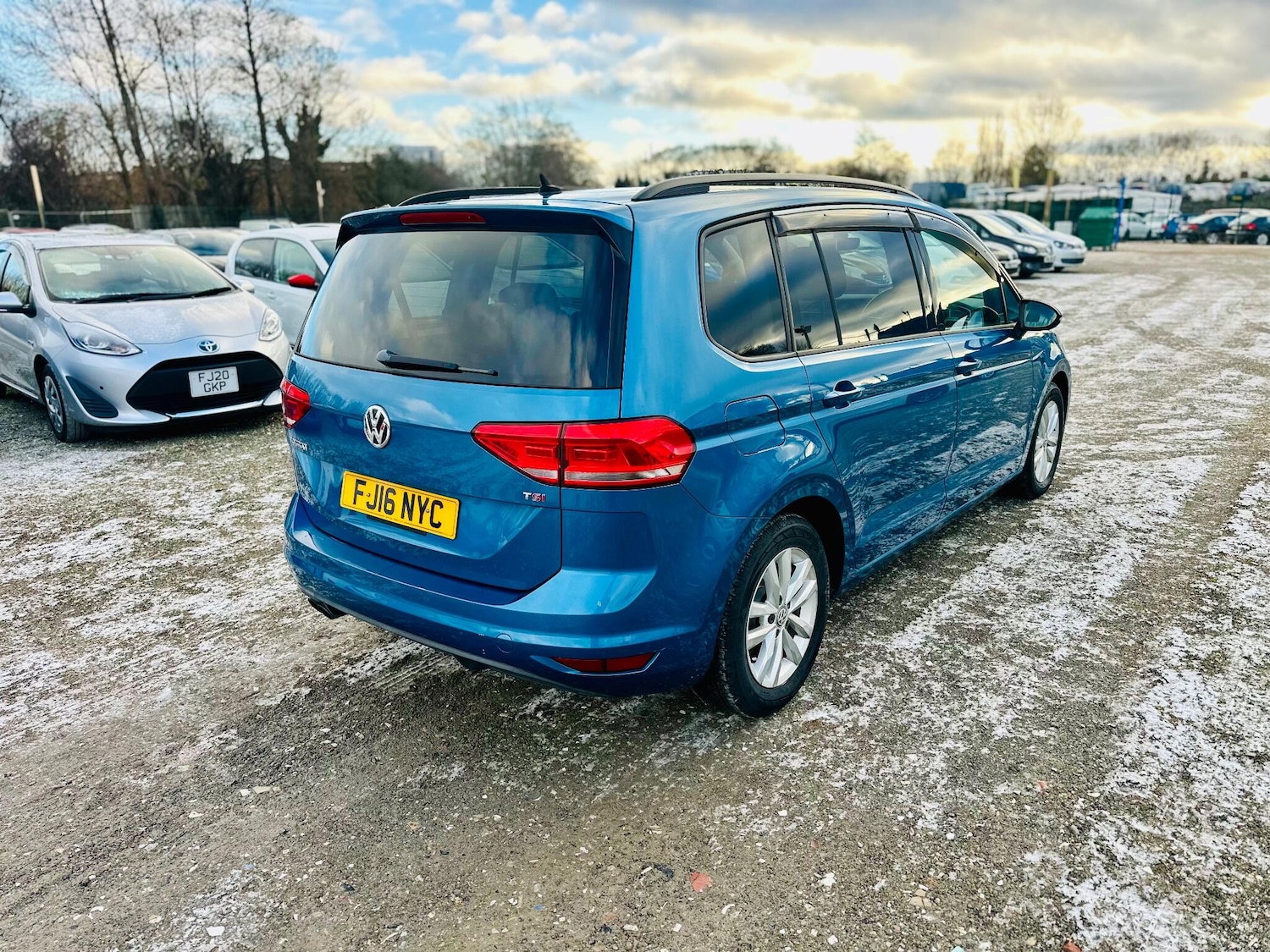 Used Volkswagen Touran 2025 for sale - 77102008: Photo 12