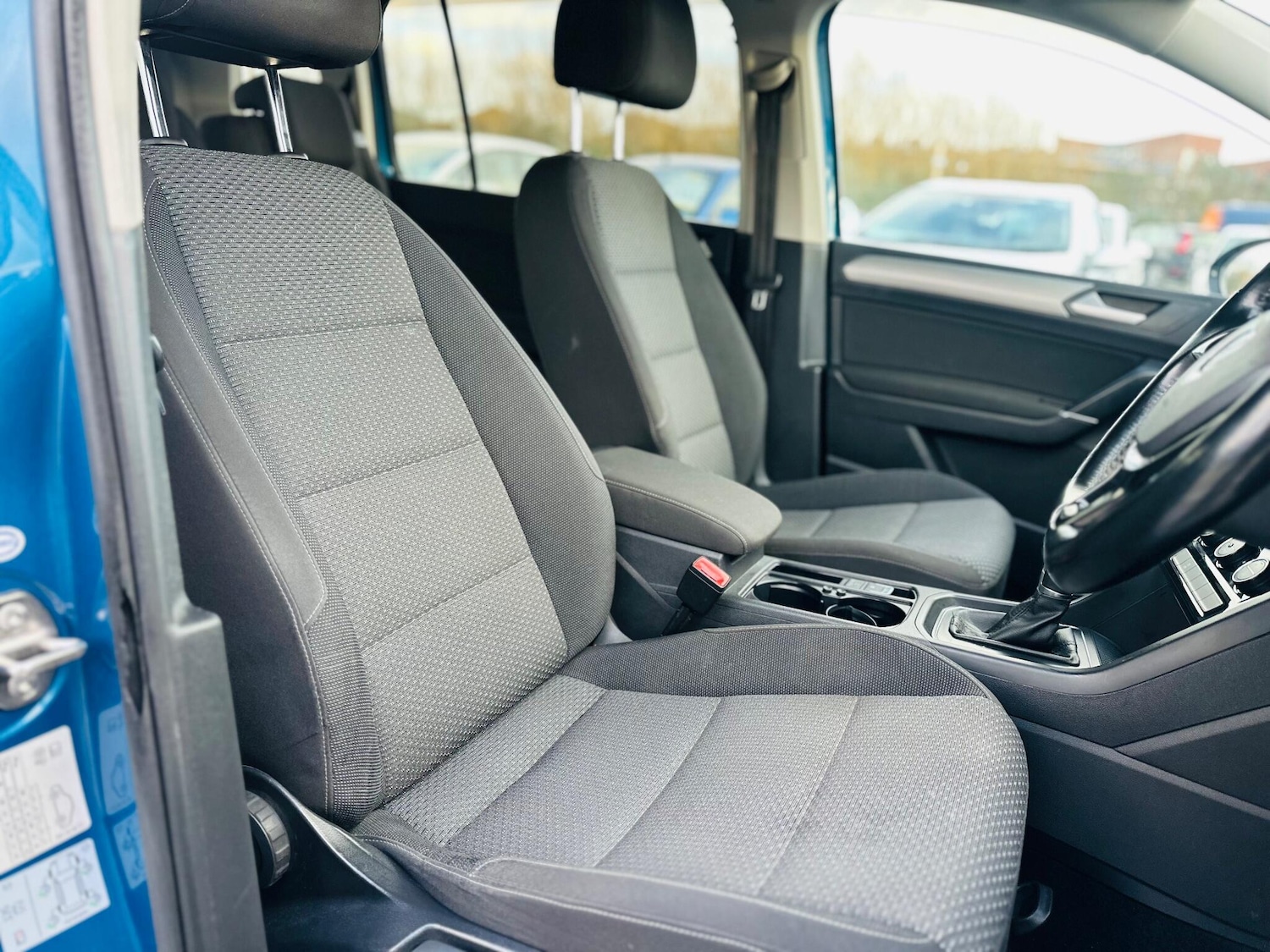 Used Volkswagen Touran 2025 for sale - 77102008: Photo 15