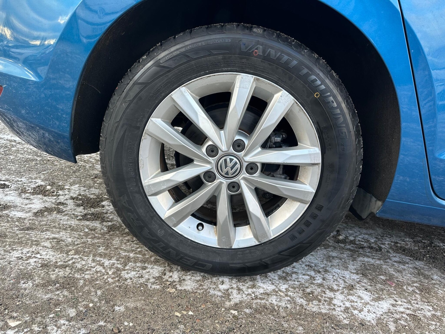 Used Volkswagen Touran 2025 for sale - 77102008: Photo 32