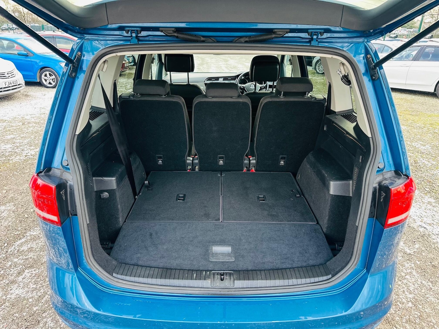 Used Volkswagen Touran 2025 for sale - 77102008: Photo 37