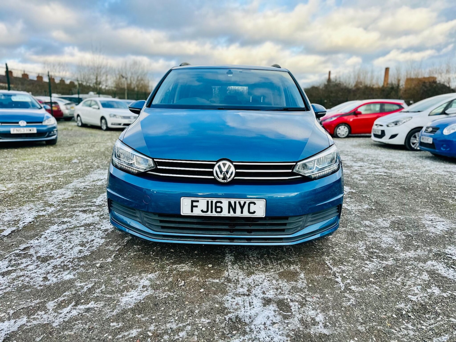 Used Volkswagen Touran 2025 for sale - 77102008: Photo 5