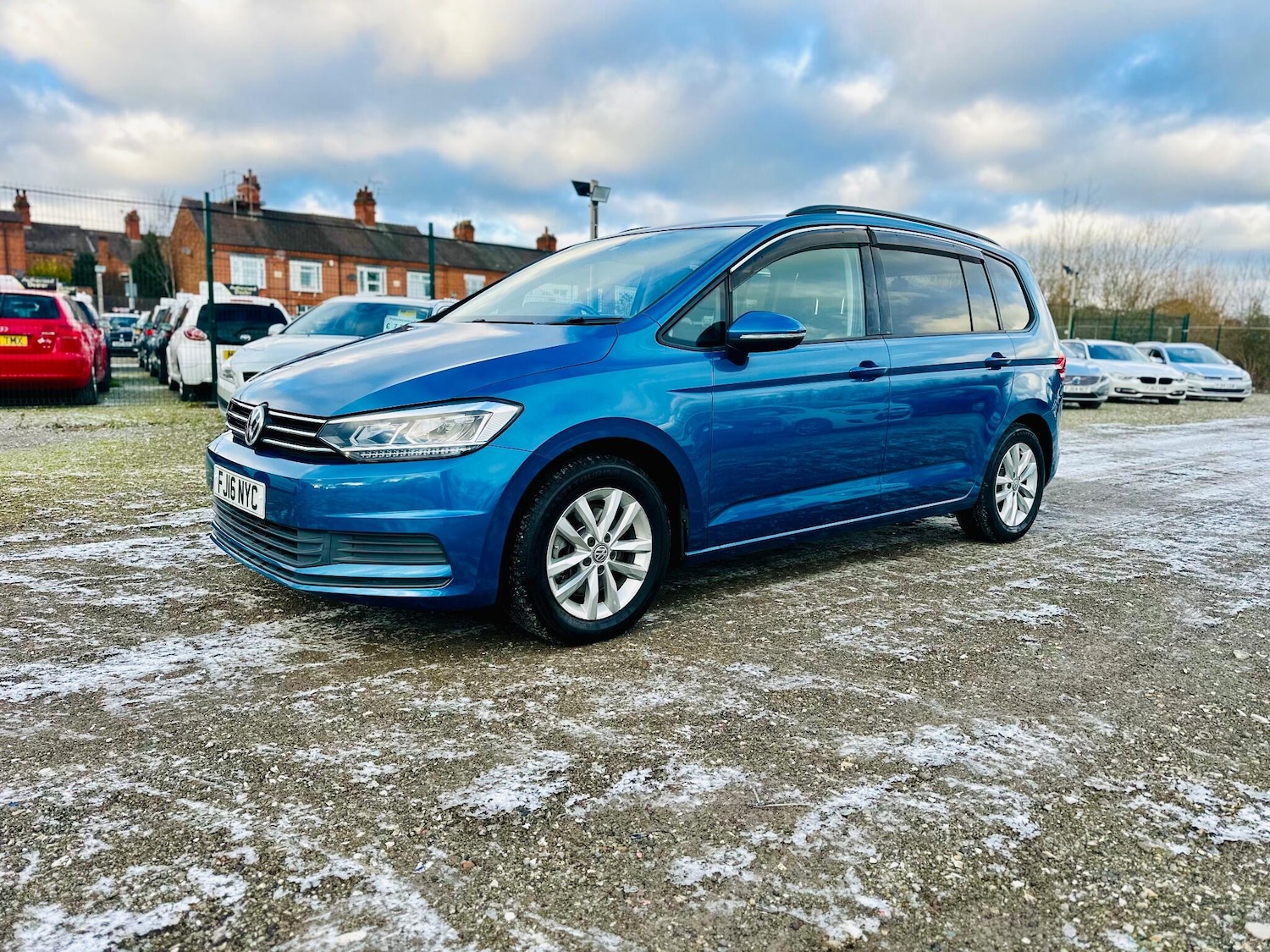 Used Volkswagen Touran 2025 for sale - 77102008: Photo 6