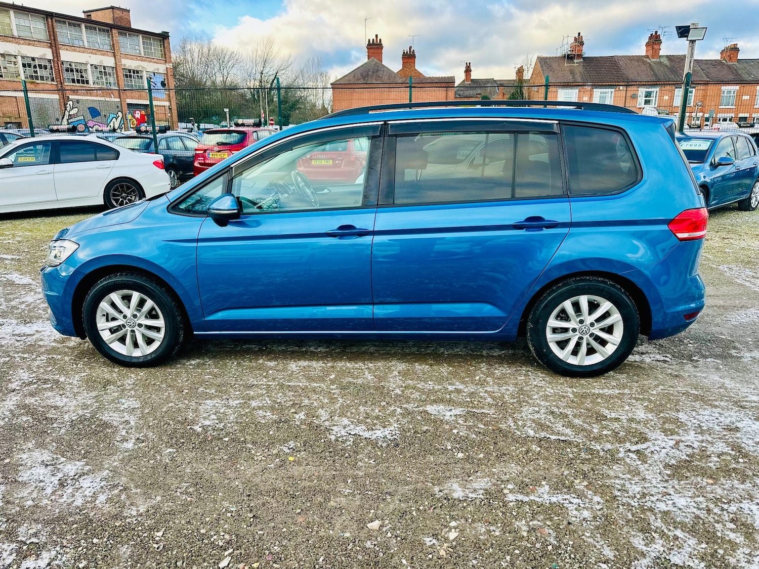 Used Volkswagen Touran 2025 for sale - 77102008: Photo 9