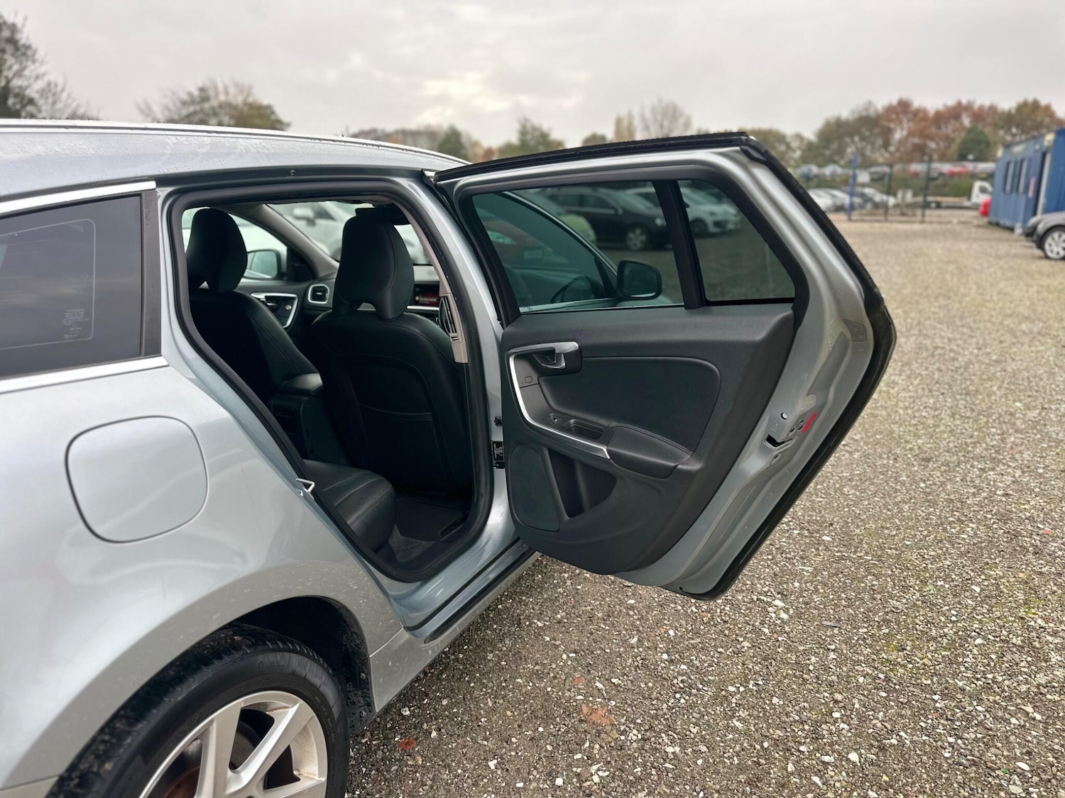 Used Volvo V60 2025 for sale - 76521800: Photo 18