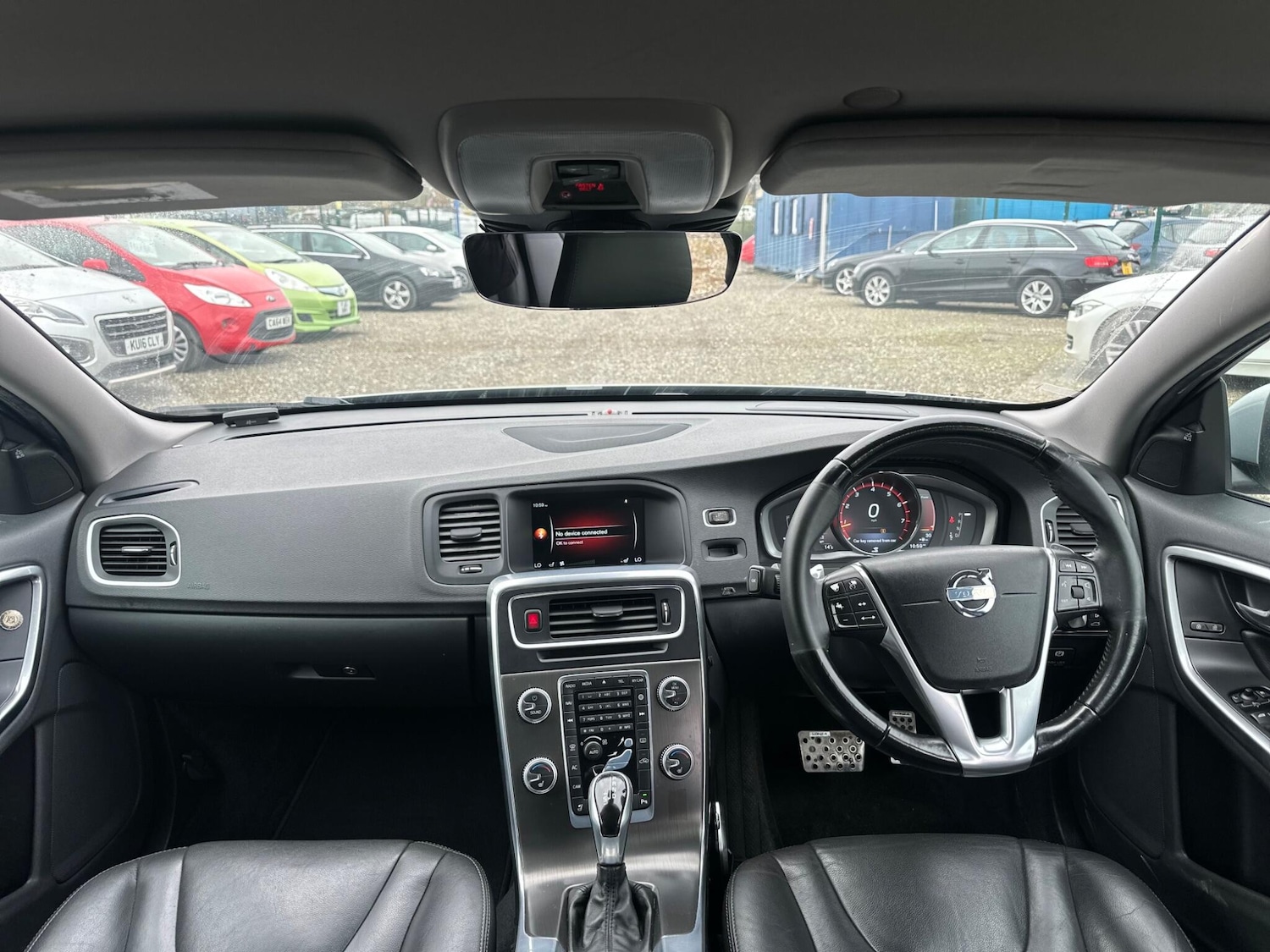 Used Volvo V60 2025 for sale - 76521800: Photo 30