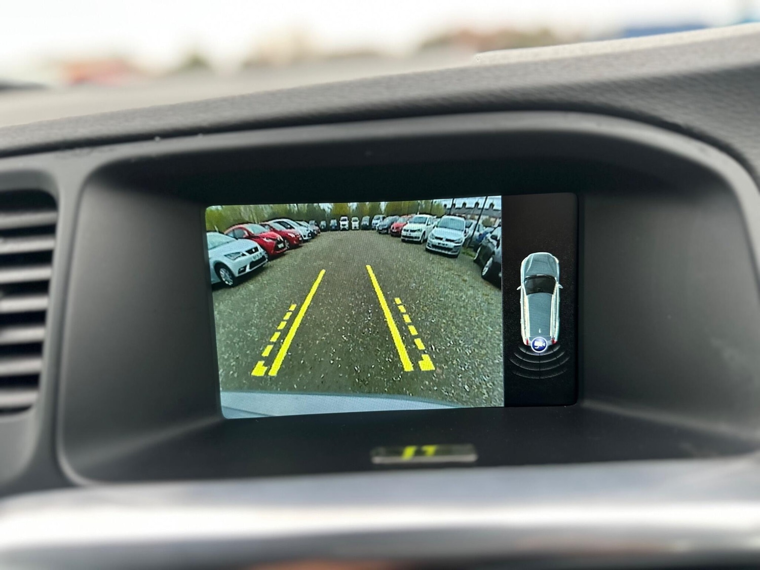 Used Volvo V60 2025 for sale - 76521800: Photo 33