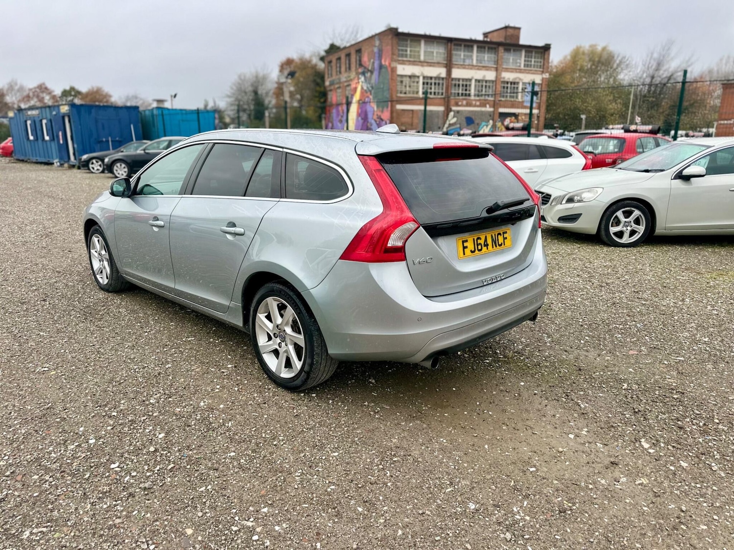 Used Volvo V60 2025 for sale - 76521800: Photo 9