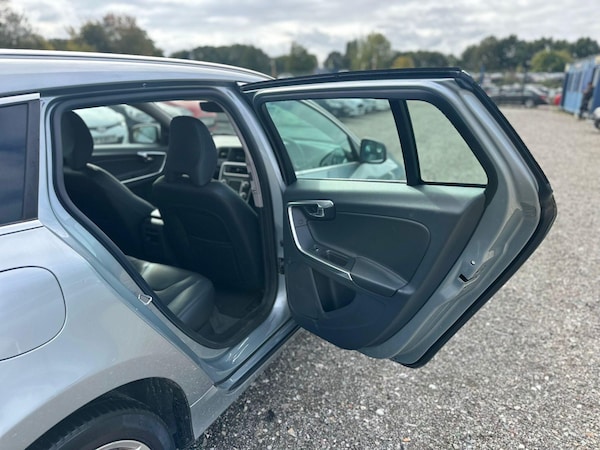 Used Volvo V60 2025 for sale - 76179534: Photo 14