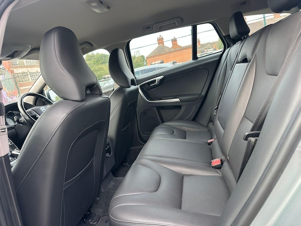 Used Volvo V60 2025 for sale - 76179534: Photo 19