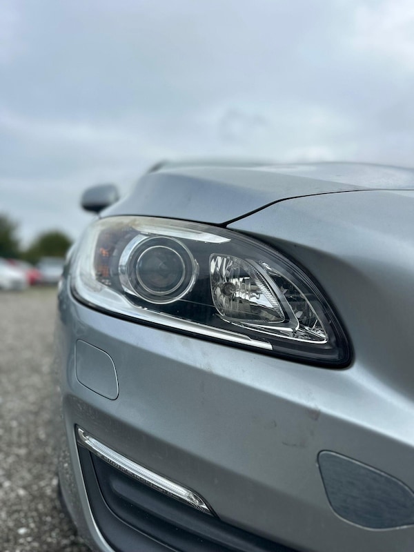 Used Volvo V60 2025 for sale - 76179534: Photo 31