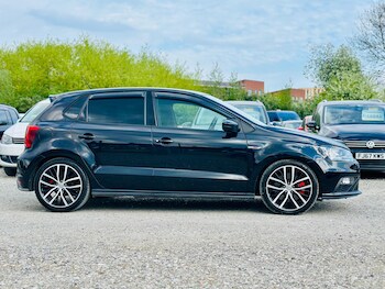 Used Volkswagen Polo 2015 for sale - 78404499: Photo