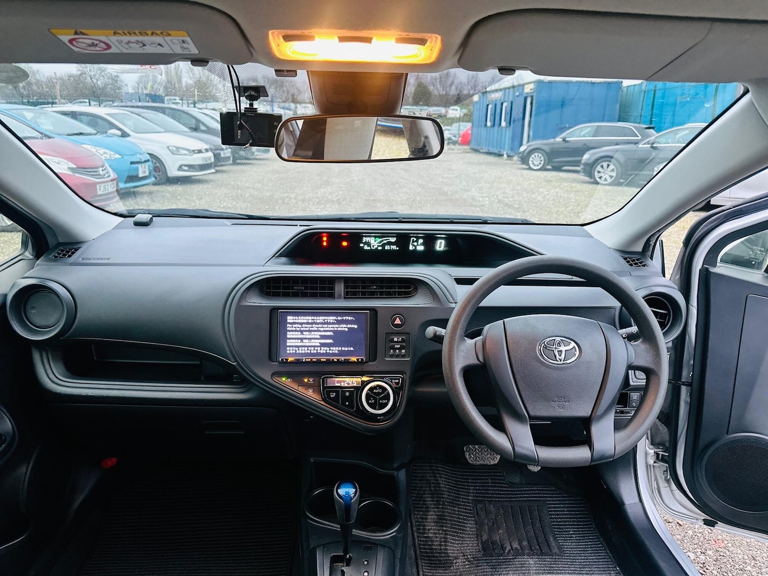 Used Toyota Aqua 2025 for sale - 77067192: Photo 14