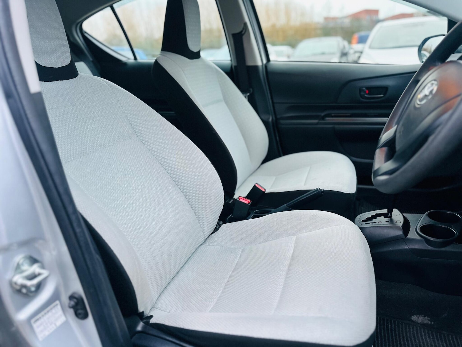 Used Toyota Aqua 2025 for sale - 77067192: Photo 15