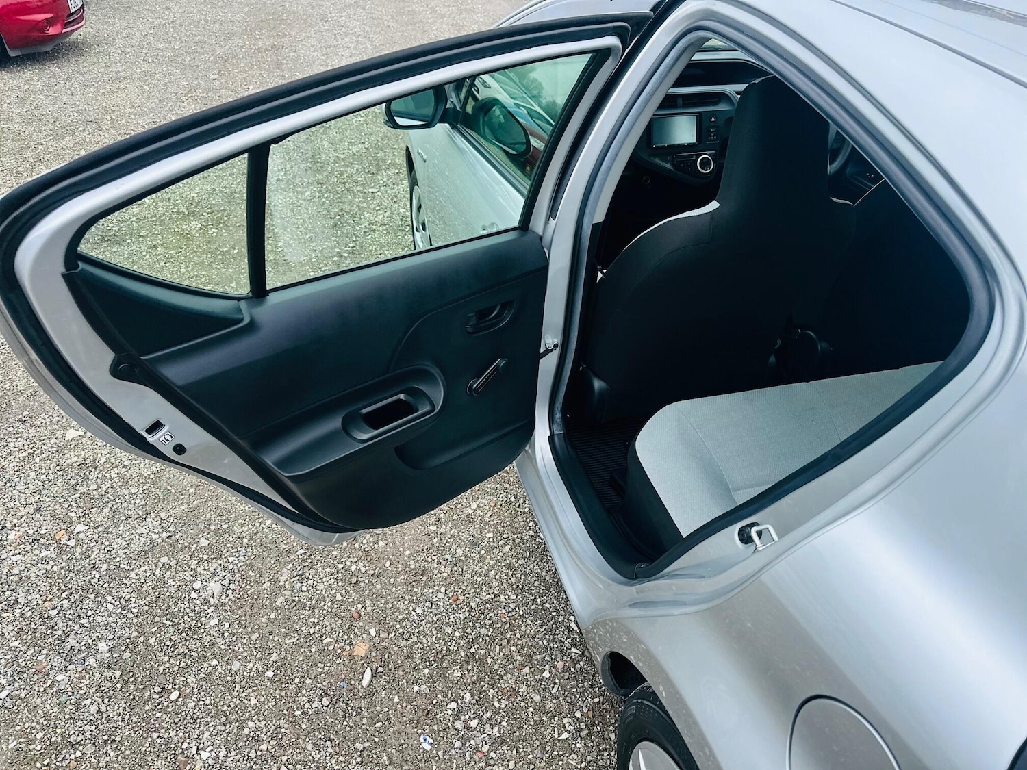 Used Toyota Aqua 2025 for sale - 77067192: Photo 21