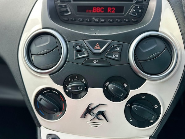 Used Ford Ka 2015 for sale - 76174759: Photo 24