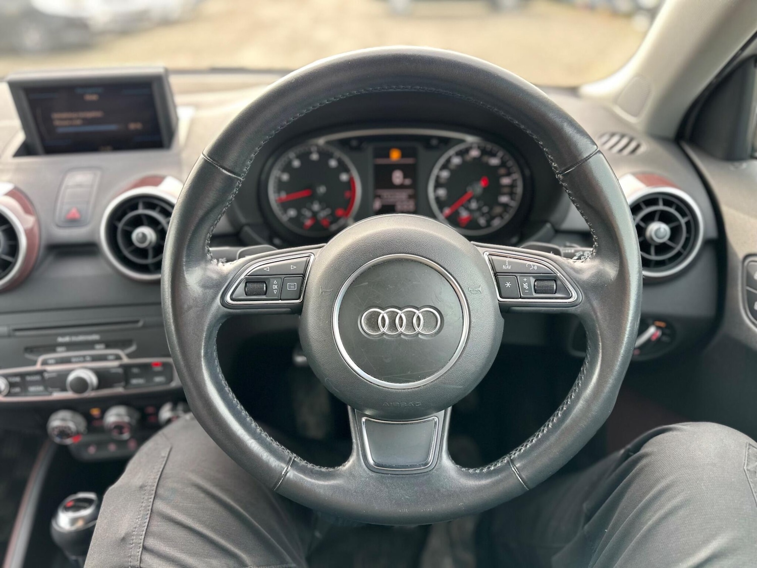 Used Audi A1 for sale - 77633091: Photo 40