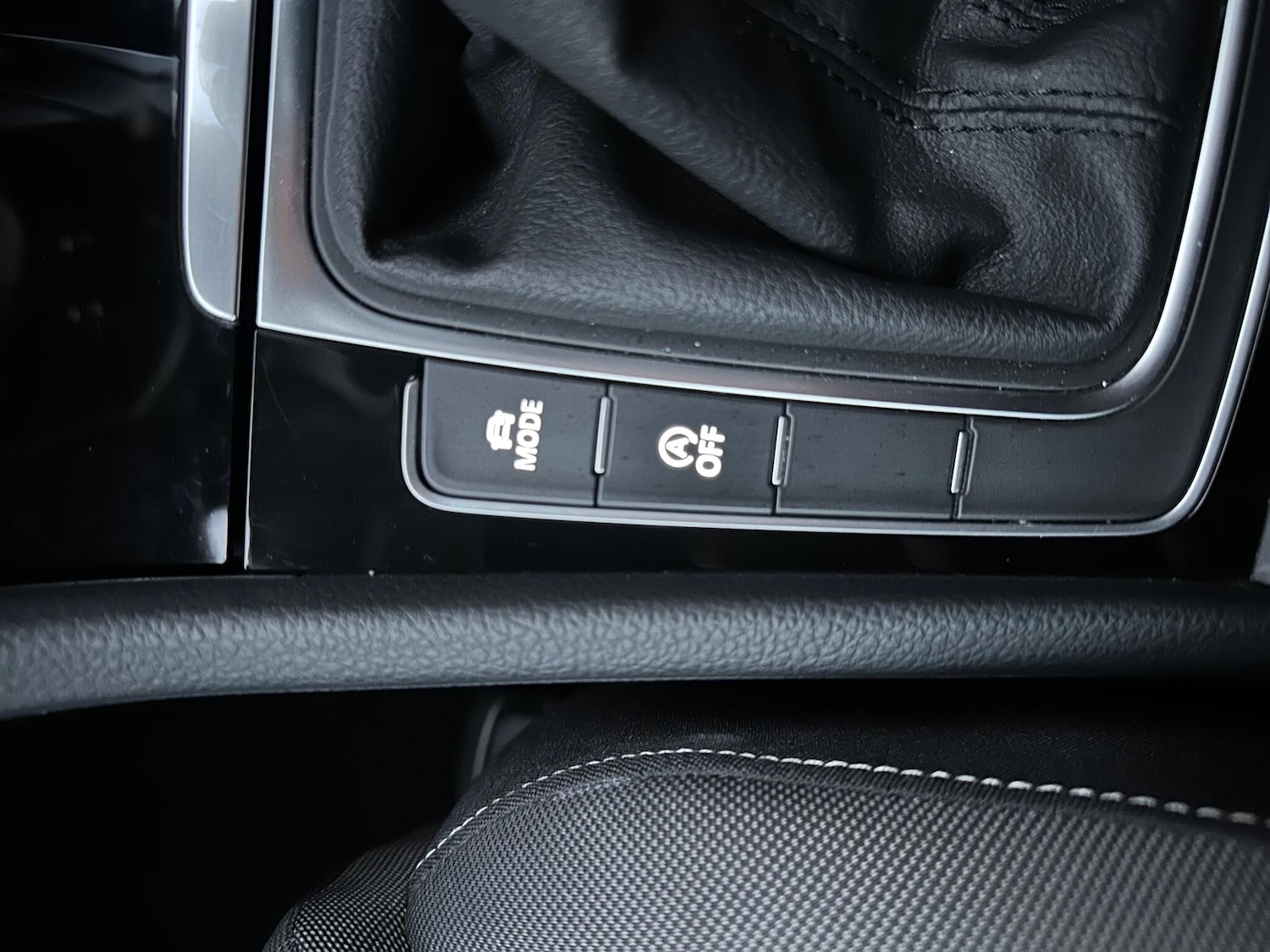 Used Volkswagen Golf for sale - 77120429: Photo 20