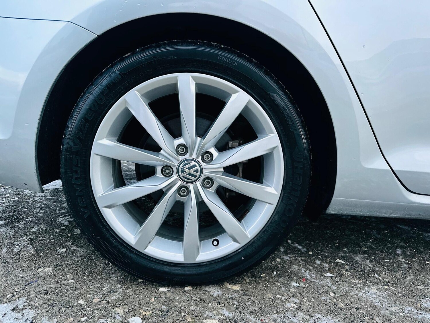 Used Volkswagen Golf for sale - 77120429: Photo 28