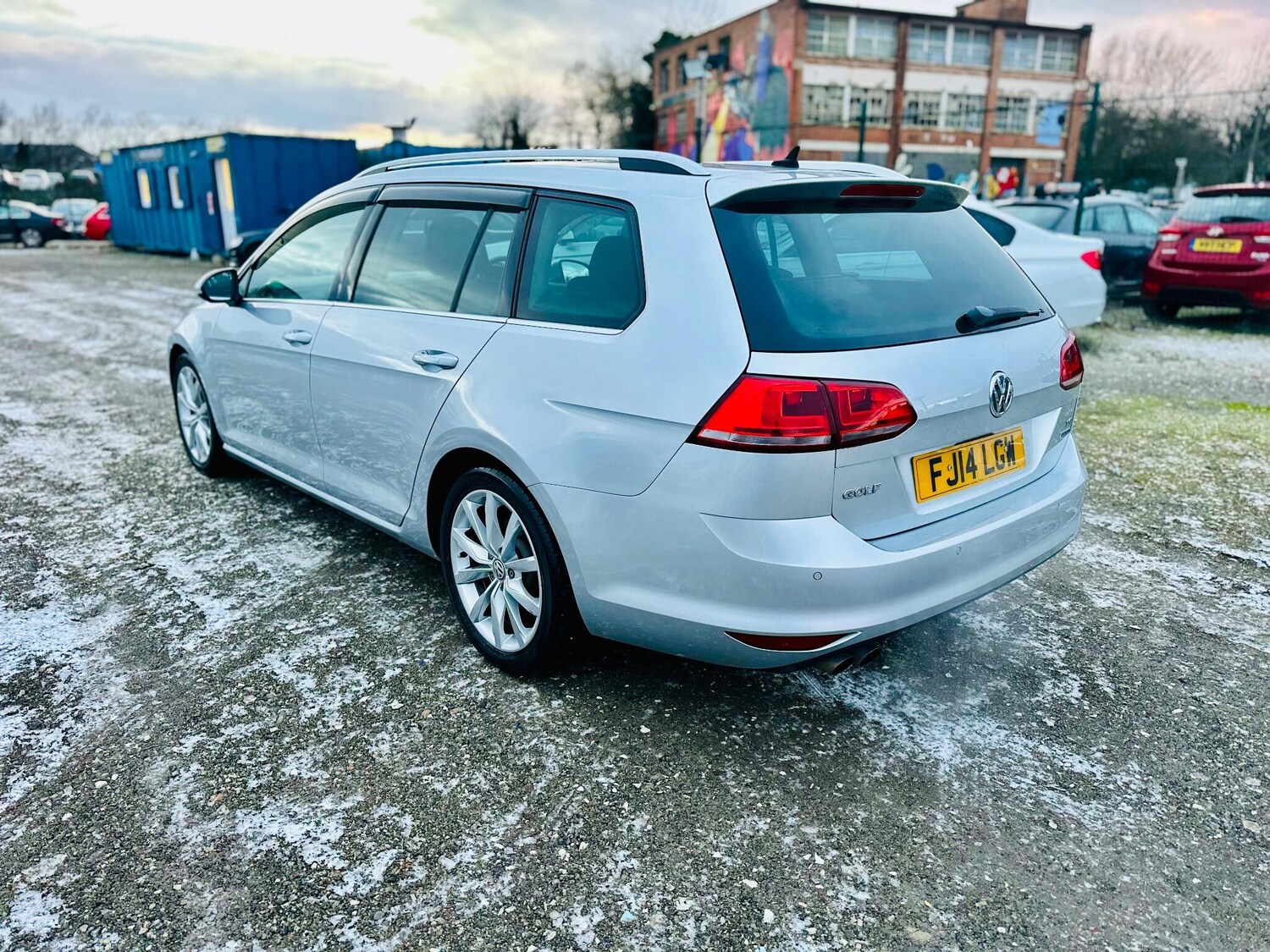 Used Volkswagen Golf for sale - 77120429: Photo 4