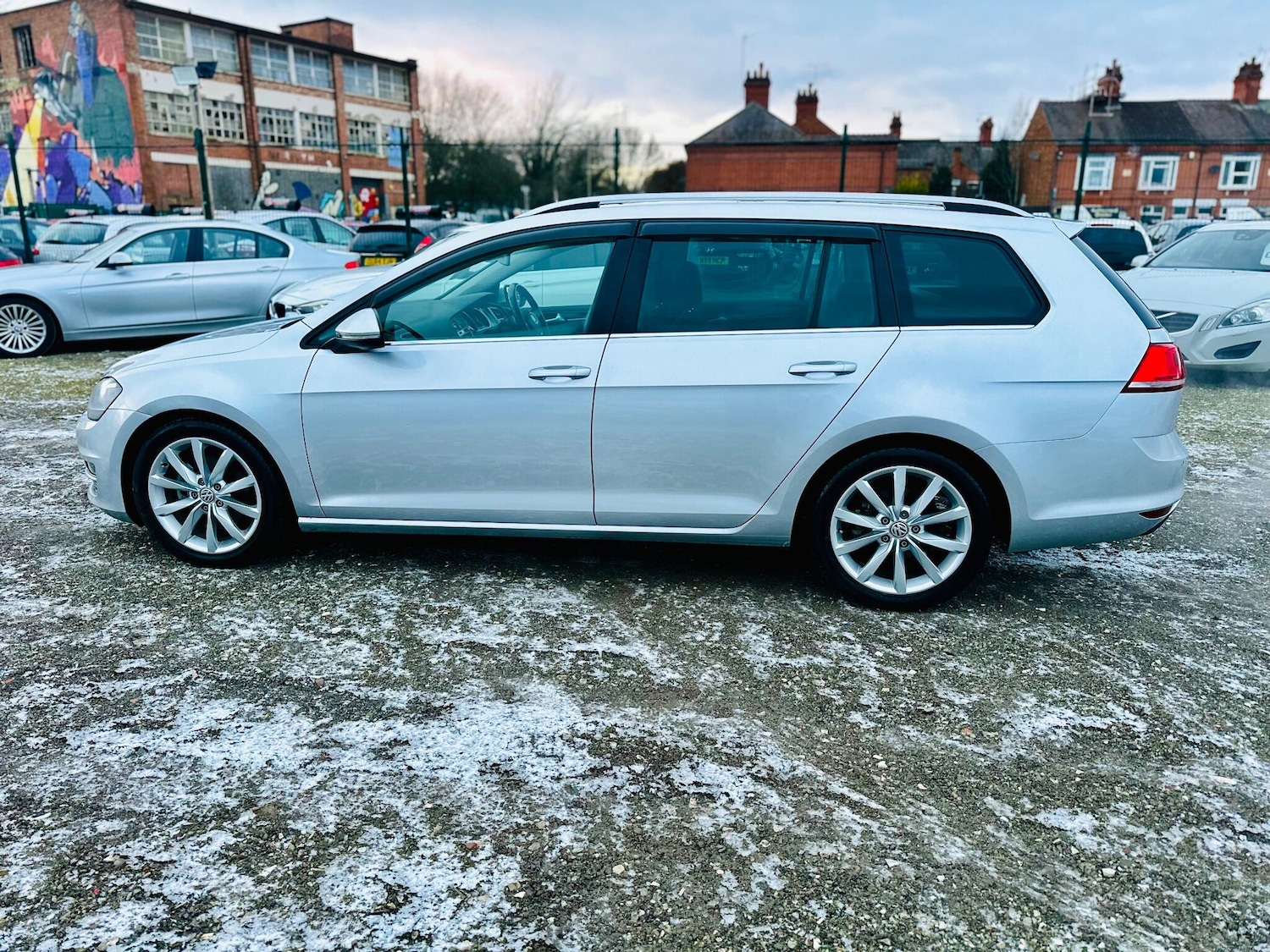 Used Volkswagen Golf for sale - 77120429: Photo 6