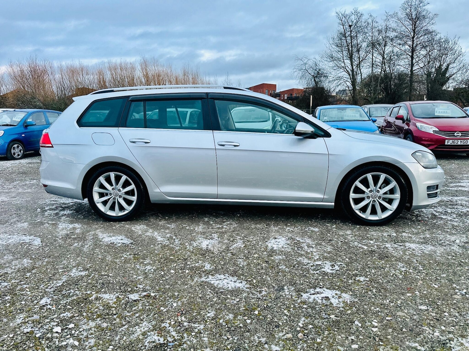 Used Volkswagen Golf for sale - 77120429: Photo 9