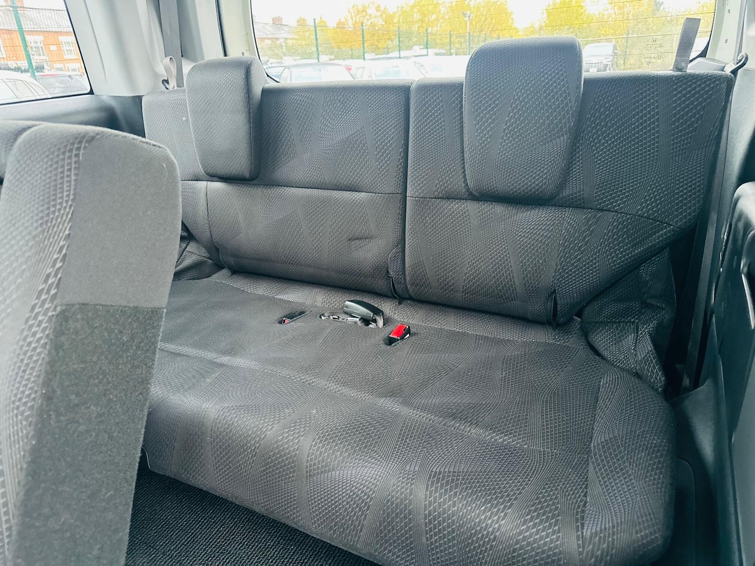 Used Honda Stepwagon for sale - 76743477: Photo 12