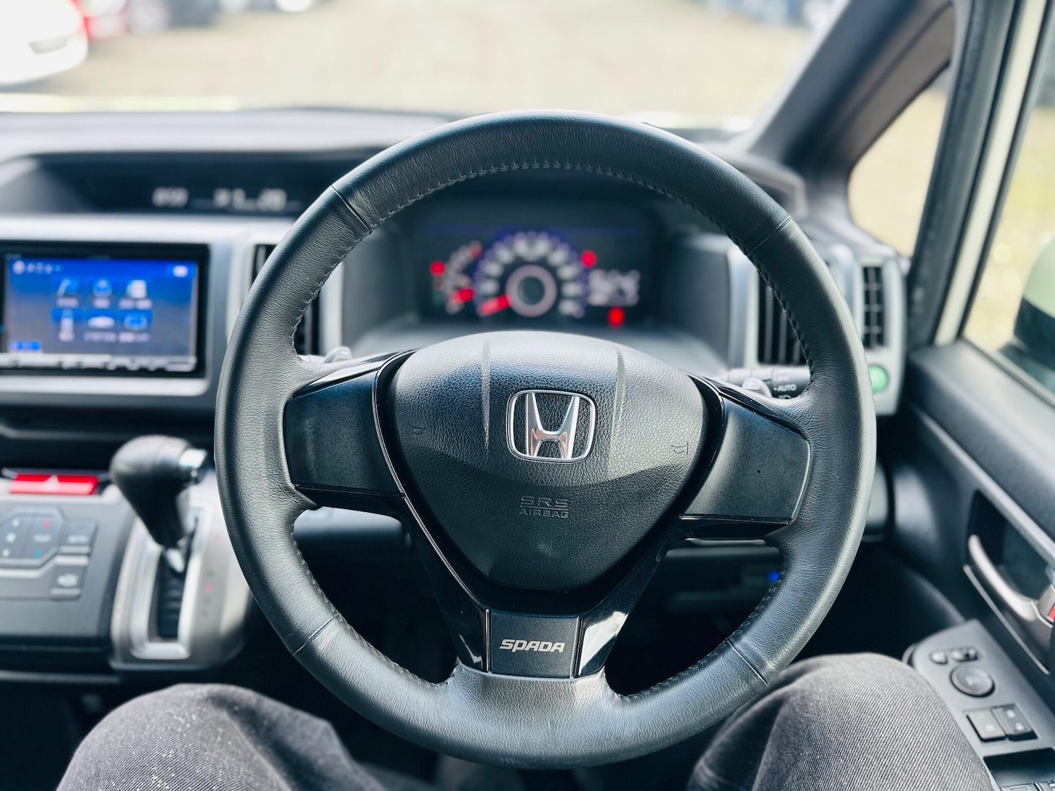 Used Honda Stepwagon for sale - 76743477: Photo 30