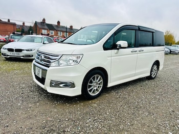 Used Honda Stepwagon 2012 for sale - 76743477: Photo