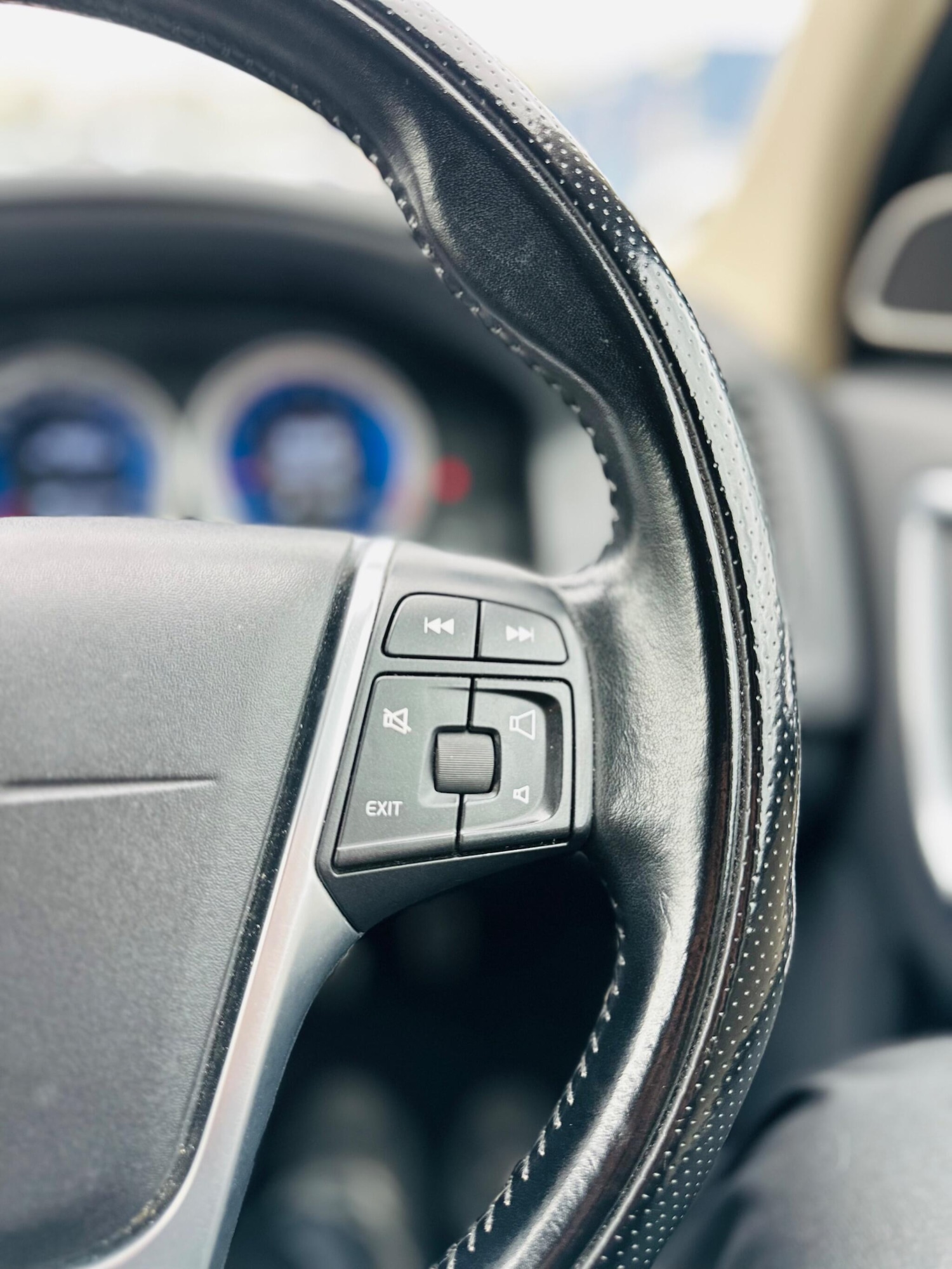 Used Volvo XC60 for sale - 78185640: Photo 15