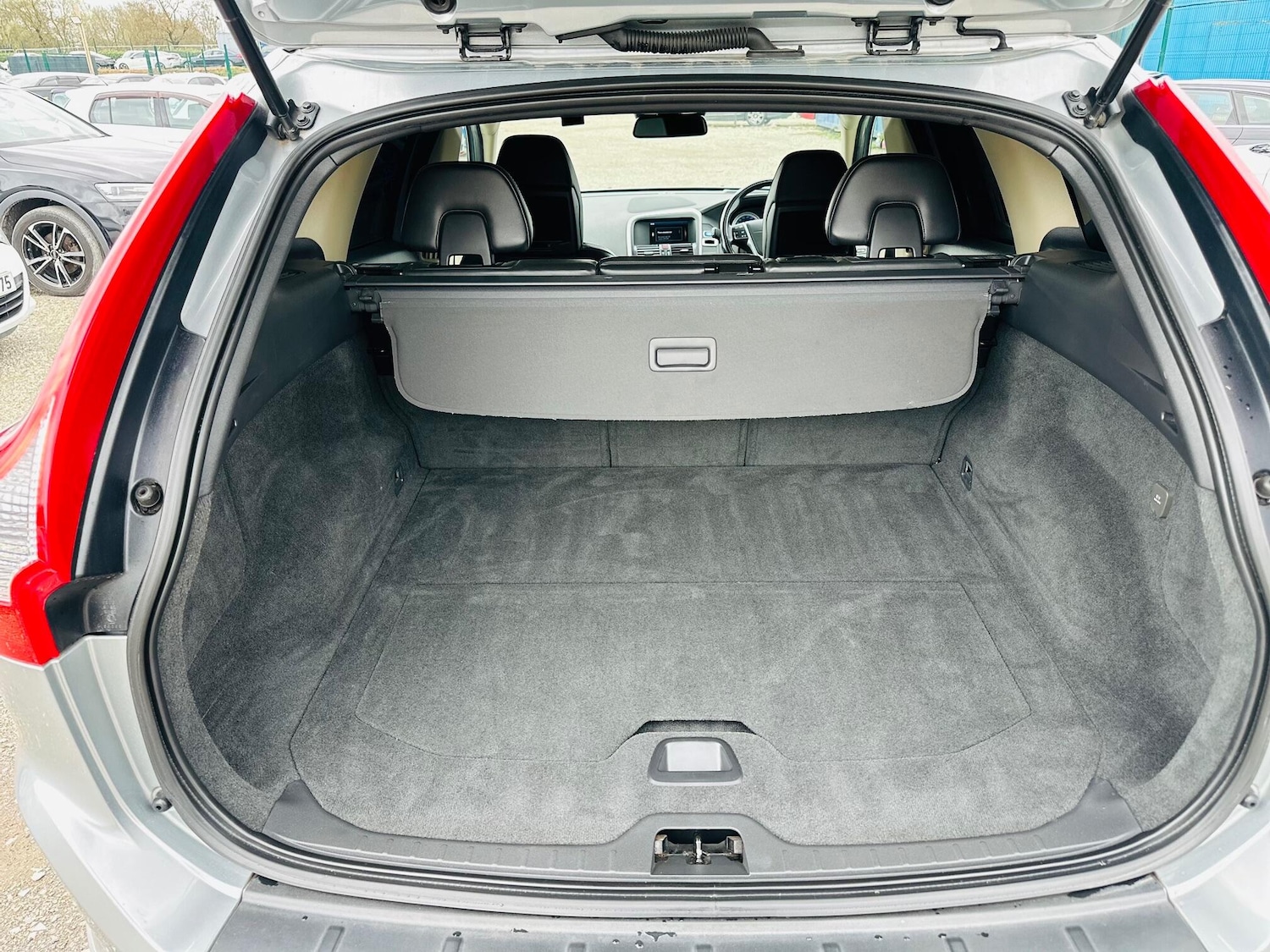 Used Volvo XC60 for sale - 78185640: Photo 40