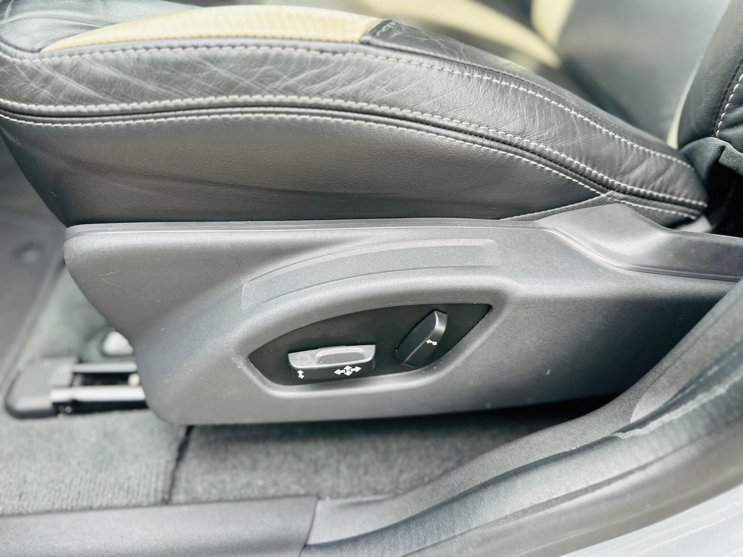 Used Volvo XC60 for sale - 78185640: Photo 54