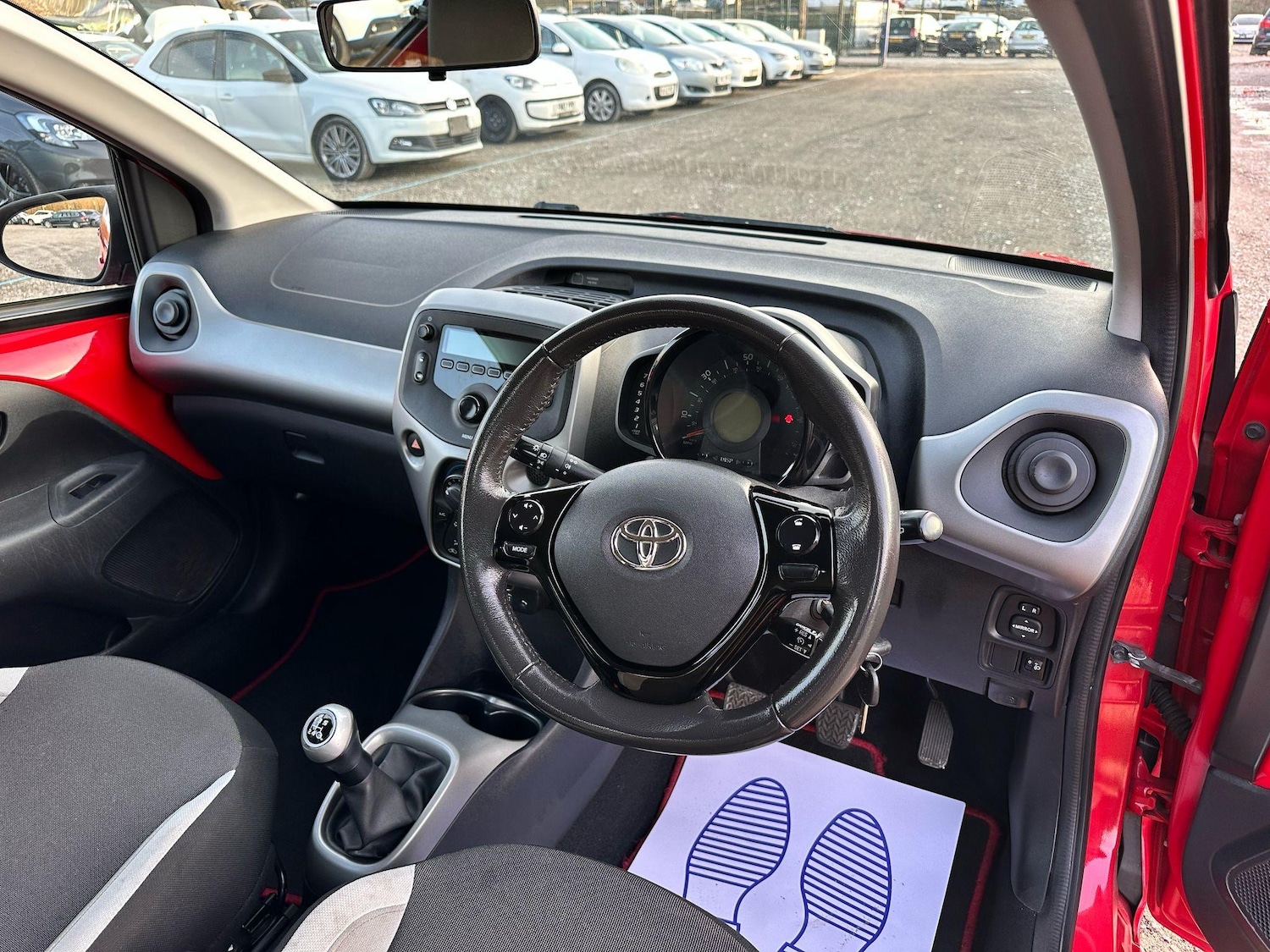 Used Toyota AYGO 2014 for sale - 76995992: Photo 16